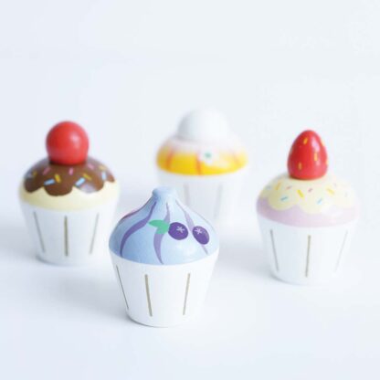 Le Toy Van Drewniane muffinki zestaw - obrazek 3