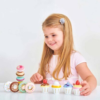 Le Toy Van Drewniane muffinki zestaw - obrazek 4