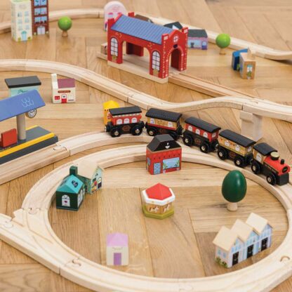 Le Toy Van Drewniana kolejka City zestaw 120 elementów - obrazek 5