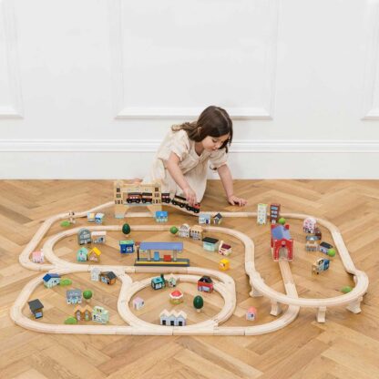 Le Toy Van Drewniana kolejka City zestaw 120 elementów - obrazek 6