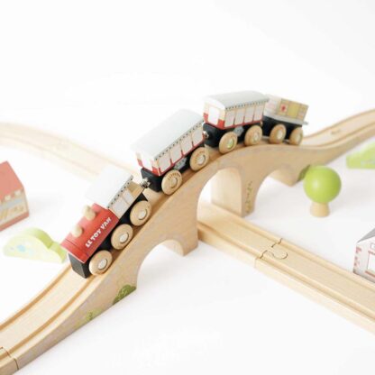 Le Toy Van Drewniana kolejka zestaw 40 elementów - obrazek 4