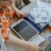 Kidywolf Podświetlany tablet do rysowania KIDYDRAW-MINI - Galaktyka - obrazek 8