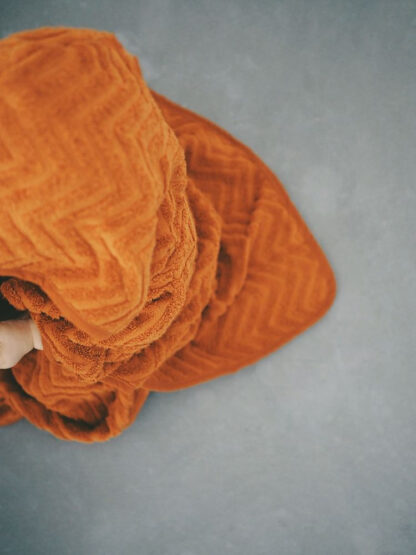 Filibabba Poncho Zigzag Rust - obrazek 5