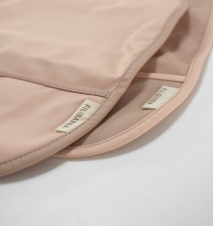 Filibabba Śliniak wiązany 2 szt. Peach-Blush - obrazek 5