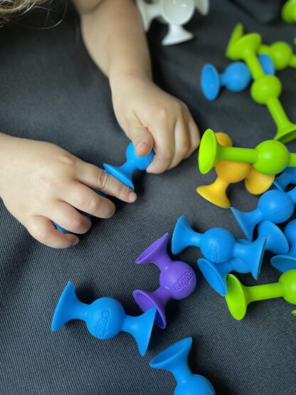 Fat Brain Toys Klocki Przyssawki Squigz Zestaw Delux - obrazek 12