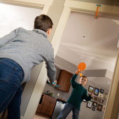 Fat Brain Toys Door Pong – Ping Pong bez Stołu - obrazek 6