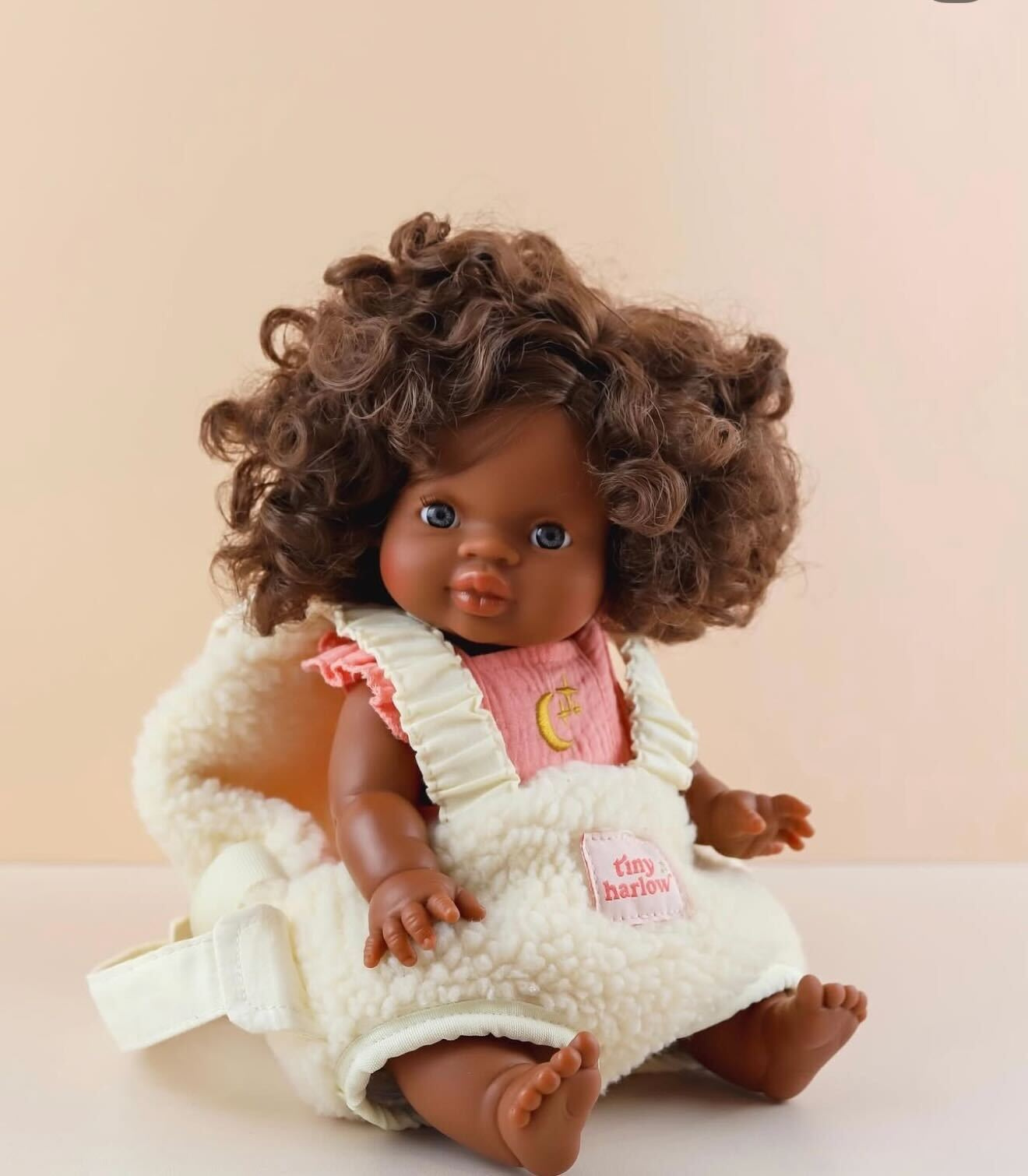 Tiny Harlow Nosidełko dla lalki Sheep - obrazek 7
