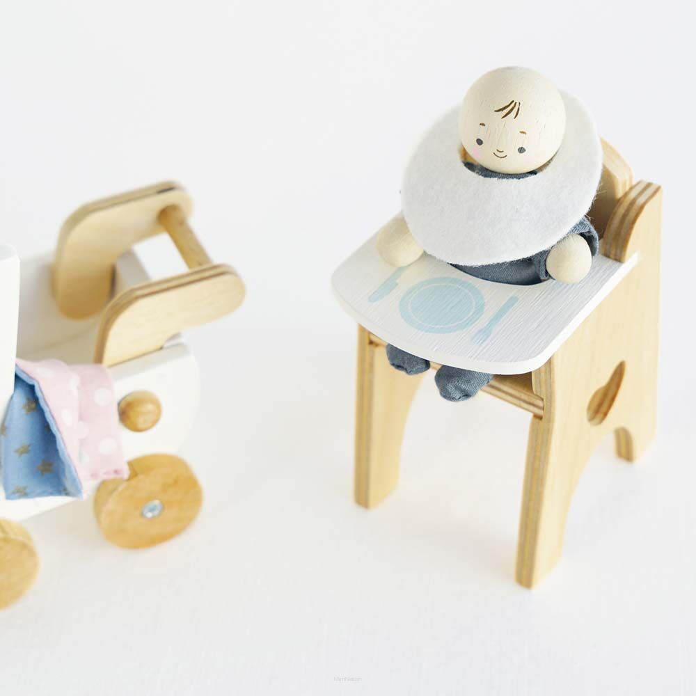 Le Toy Van Drewniane mebelki do domku dla lalek, zestaw z lalką - obrazek 5