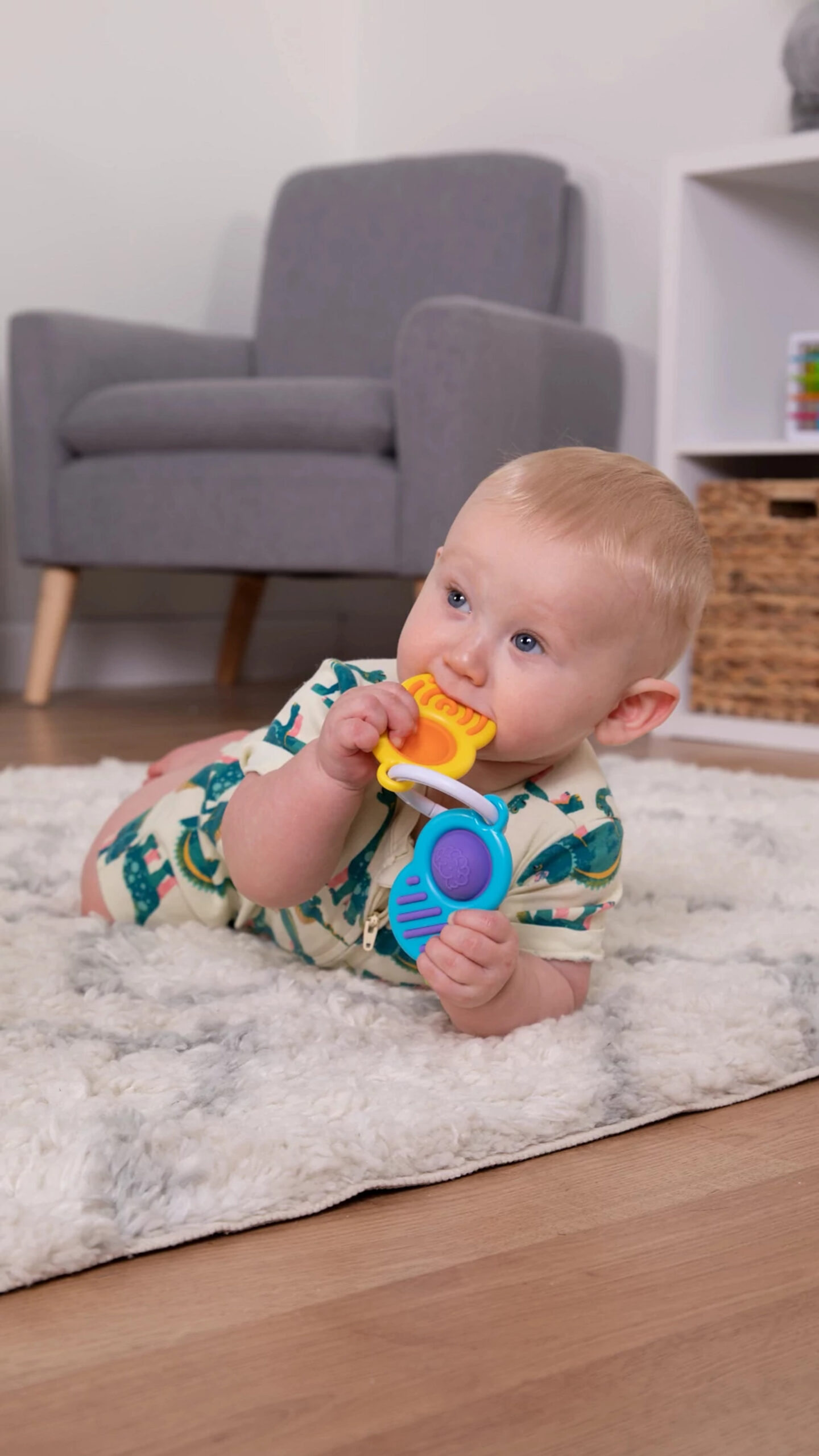 Fat Brain Toys Sensoryczne Bąbelki Dimpl na zawieszce - obrazek 5