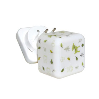 Cloud B Przenośna lampka nocna Cube B™ – świecąca kostka - Las