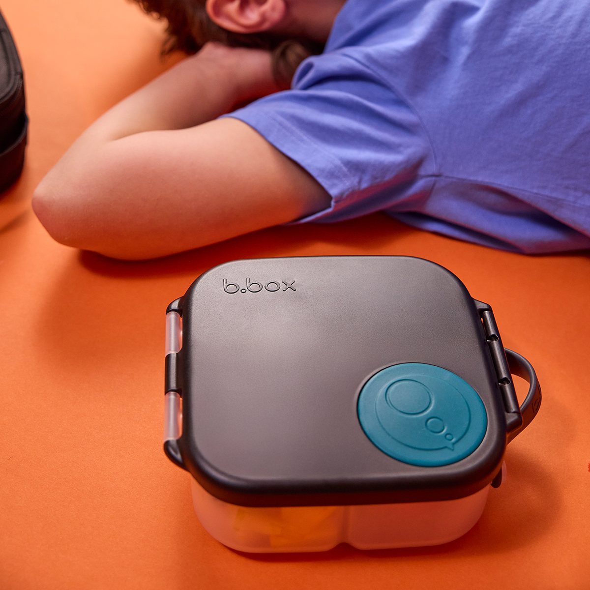 B.box Mini Lunchbox Night Vision - obrazek 5